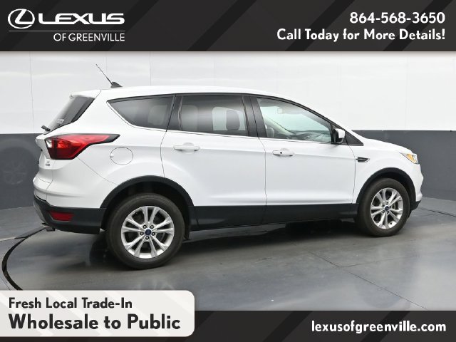 Used 2019 Ford Escape SE AWD/4WD image 9