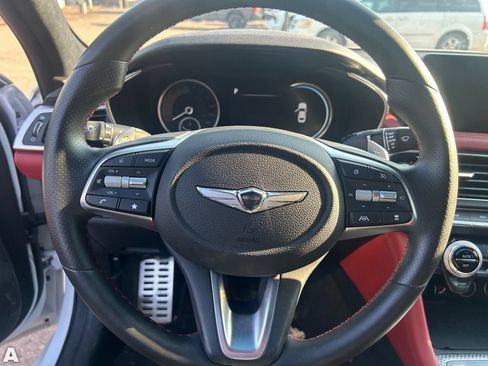 Used 2023 Genesis G70 3.3T w/ Sport Prestige Package RWD image 9