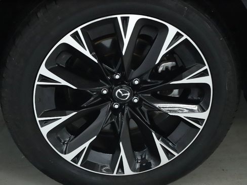 Certified 2025 MAZDA CX-90 3.3 Turbo S w/ Premium Plus image 12