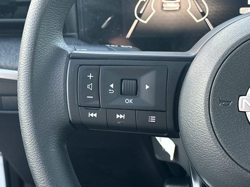 New 2026 Nissan Kicks S image 24