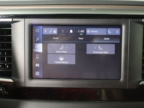 Used 2023 Chrysler Voyager LX FWD image 44