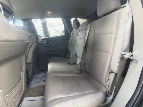Used 2011 Jeep Grand Cherokee Laredo AWD/4WD image 14