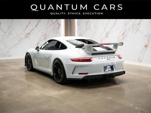 Used 2018 Porsche 911 GT3 RWD image 11