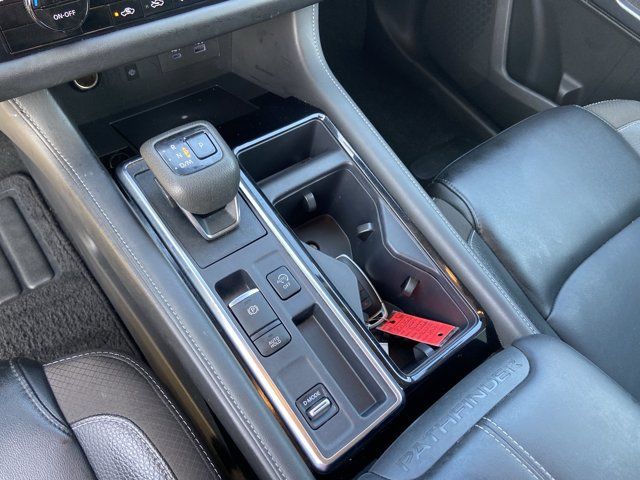 Used 2024 Nissan Pathfinder SL w/ SL Premium Package FWD image 40