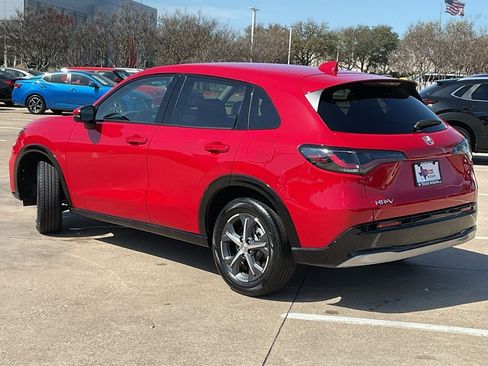 Used 2025 Honda HR-V EX-L image 7