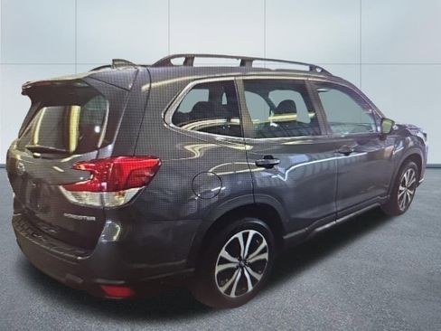 Used 2023 Subaru Forester Limited w/ Popular Package #3 AWD/4WD image 5