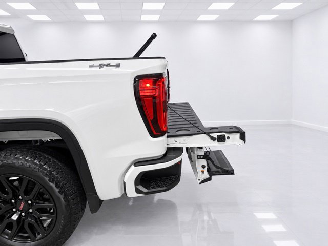 Used 2024 GMC Sierra 1500 Elevation AWD/4WD image 12