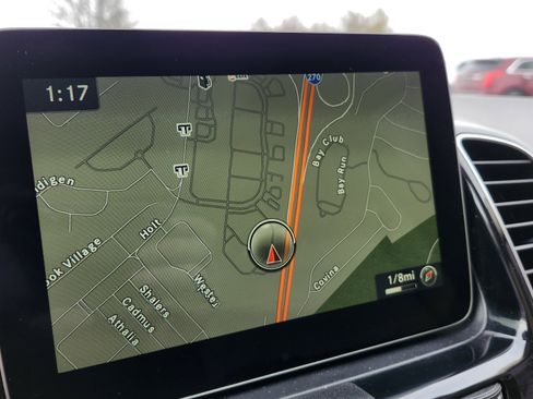 Used 2017 Mercedes-Benz GLE 350 4MATIC w/ Premium 1 Package image 6