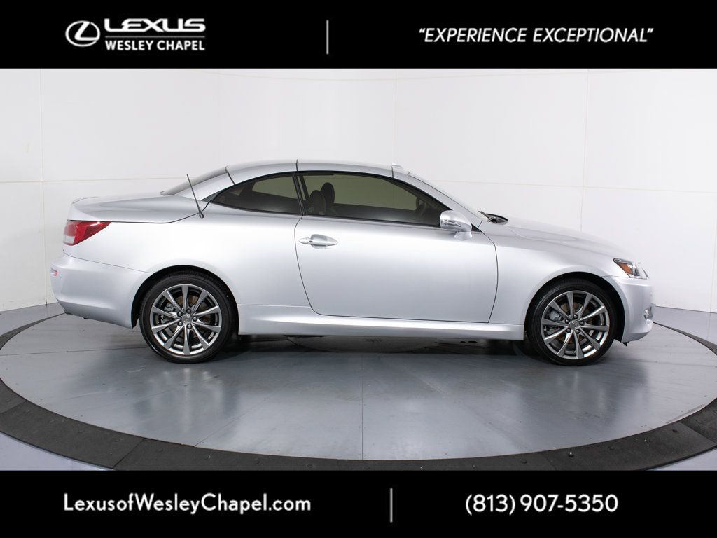 Used 2015 Lexus IS 250C w/ Luxury Package RWD image 2