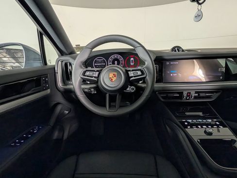 New 2026 Porsche Cayenne Coupe AWD/4WD image 20