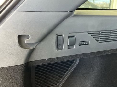 New 2024 Lincoln Nautilus Reserve w/ Jet Appearance Package (87T) image 25