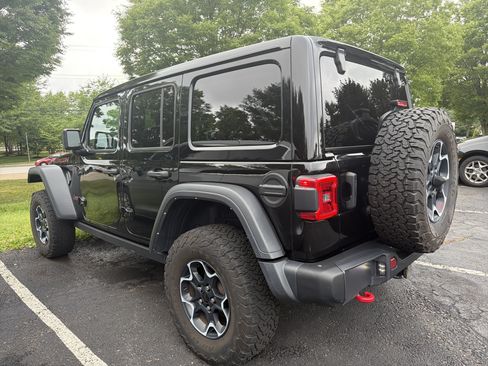 Used 2023 Jeep Wrangler Unlimited Rubicon w/ Steel Bumper Group AWD/4WD image 5