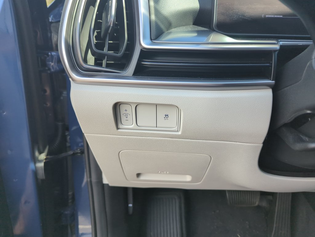 Used 2025 Kia Sorento S w/ Panoramic Sunroof Package FWD image 20