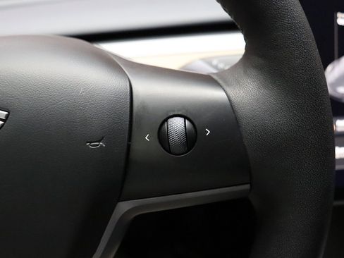 Used 2023 Tesla Model 3 Standard Range RWD image 48