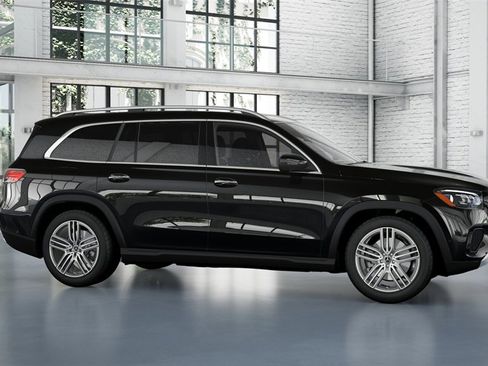 New 2025 Mercedes-Benz GLS 450 4MATIC image 9