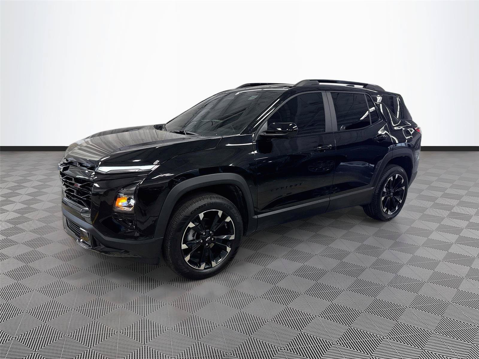 Used 2027 Chevrolet Equinox RS w/ Safety and Technology Package FWD image 3