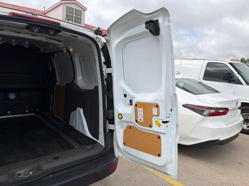 Used 2020 Ford Transit Connect XL FWD image 24