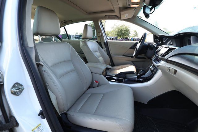 Used 2014 Honda Accord Touring image 23