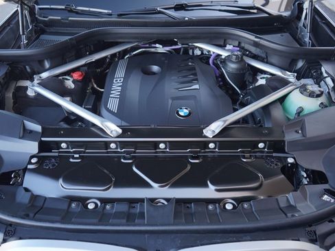 New 2026 BMW X7 xDrive40i w/ Premium Package image 21