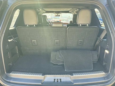 Certified 2024 Lincoln Navigator Reserve image 12