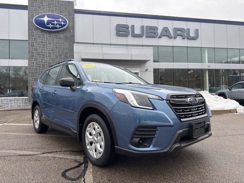 Used 2023 Subaru Forester image 1