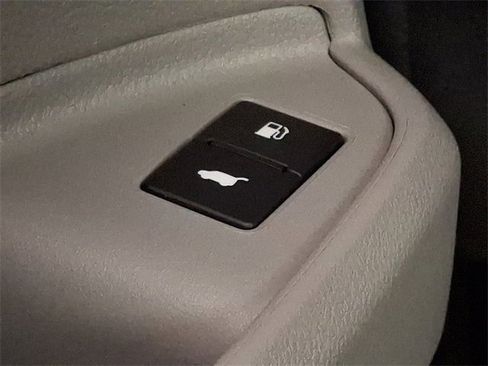 Used 2018 Honda Pilot EX-L image 25