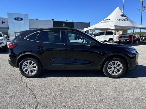 Certified 2025 Ford Escape Active w/ Tech Pack #1 image 3
