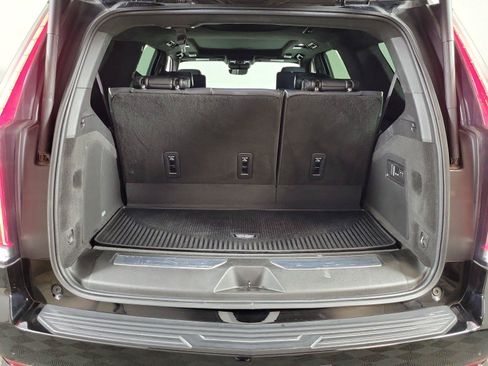 Used 2023 Cadillac Escalade Sport Platinum w/ LPO, ONYX Package AWD/4WD image 9