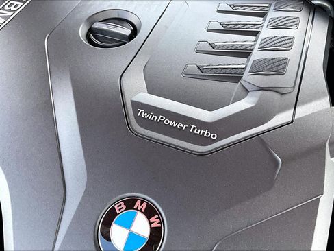 Certified 2023 BMW 330i Sedan w/ M Sport Package RWD image 33