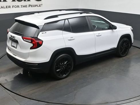 Used 2023 GMC Terrain SLE w/ Driver Convenience Package FWD image 40