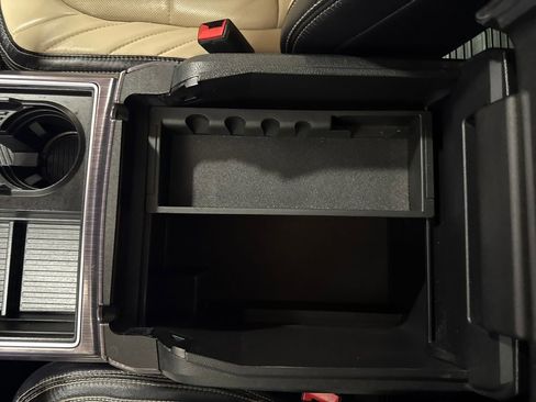 Used 2020 Ford F350 Limited image 26