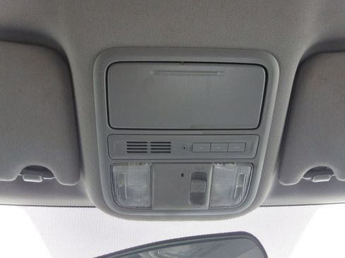 Used 2019 Honda Ridgeline Sport image 19