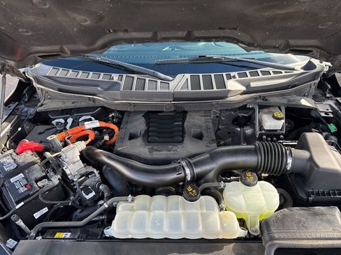 Used 2021 Ford F150 XLT w/ Equipment Group 302A High image 26