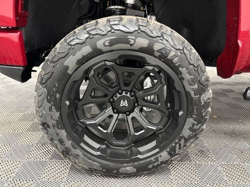 New 2025 GMC Sierra 1500 AT4 w/ AT4 Premium Package image 16