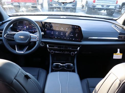 New 2026 Chevrolet Traverse LT w/ Driver Confidence Package image 20