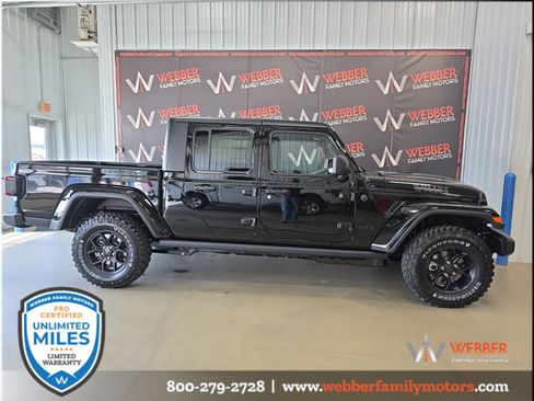 New 2026 Jeep Gladiator Sport AWD/4WD image 3