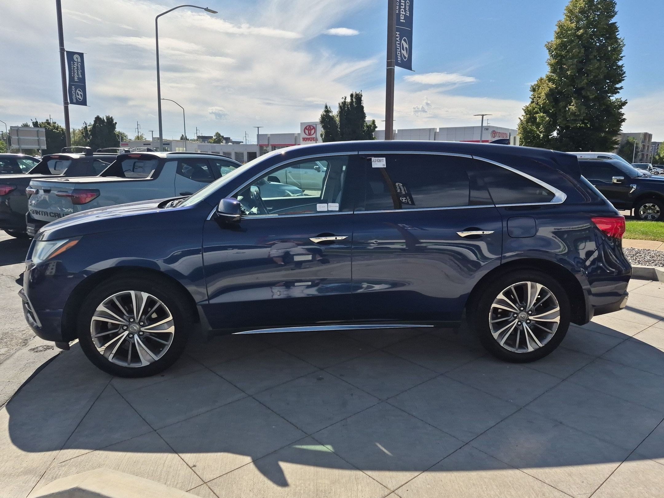 Used 2018 Acura MDX w/ Technology Package AWD/4WD image 8