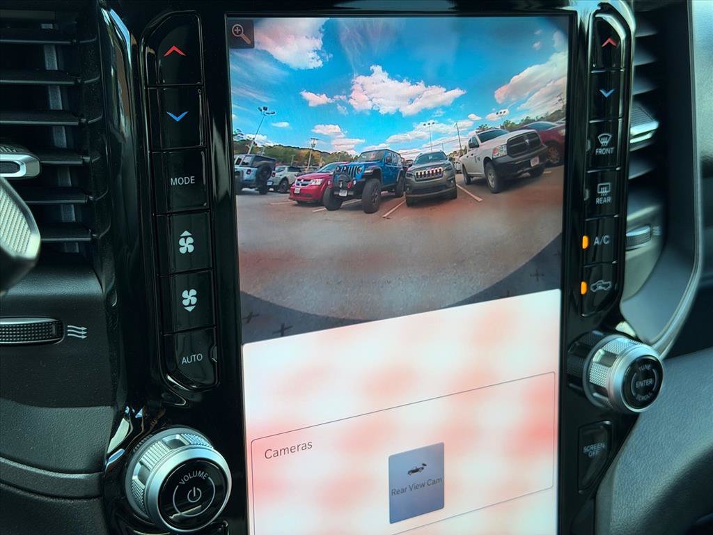 New 2026 RAM 3500 Tradesman AWD/4WD image 38