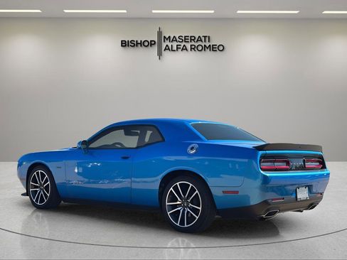Used 2023 Dodge Challenger R/T w/ Cold Weather Group RWD image 4