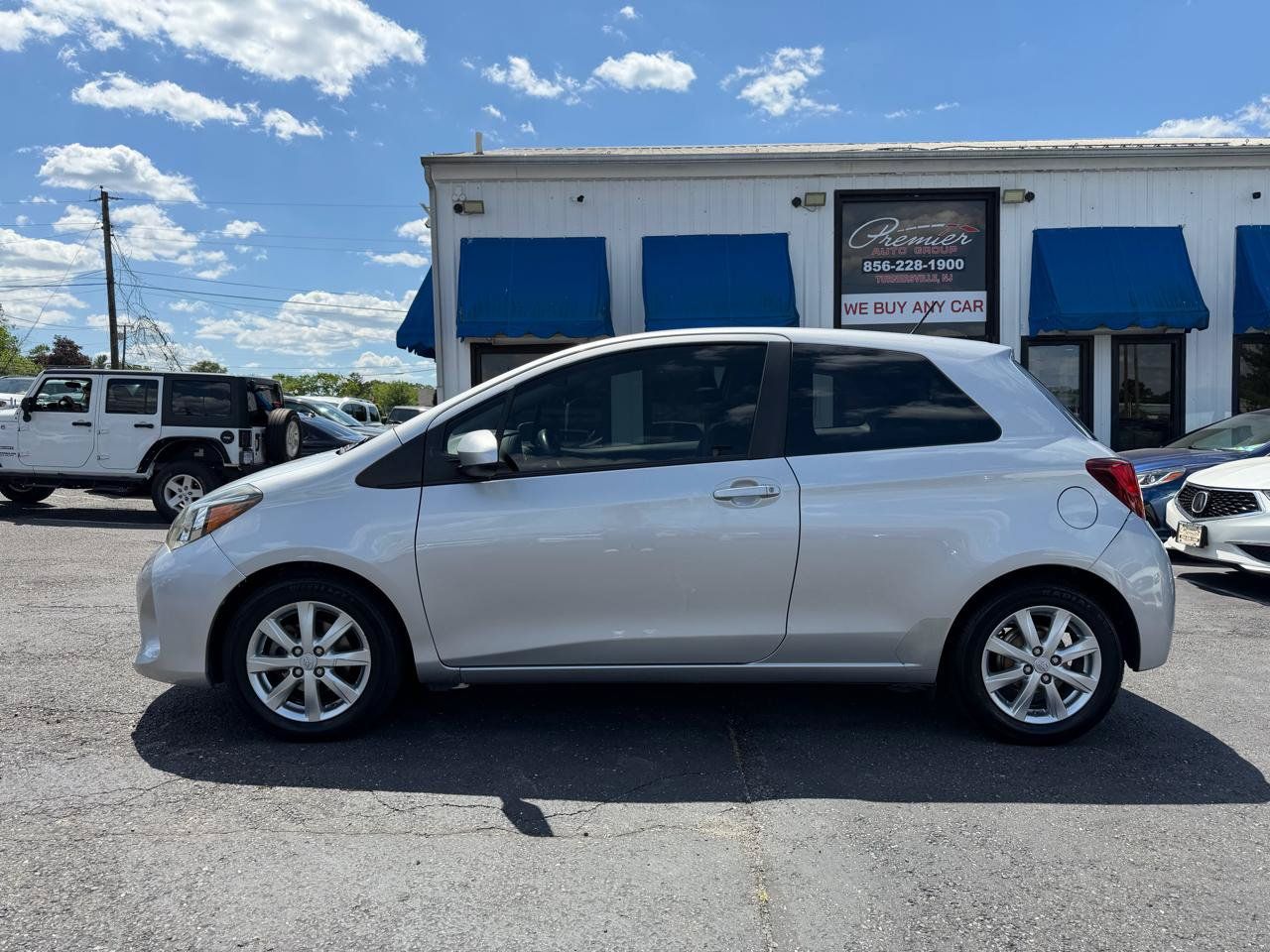 Used 2015 Toyota Yaris LE FWD image 8