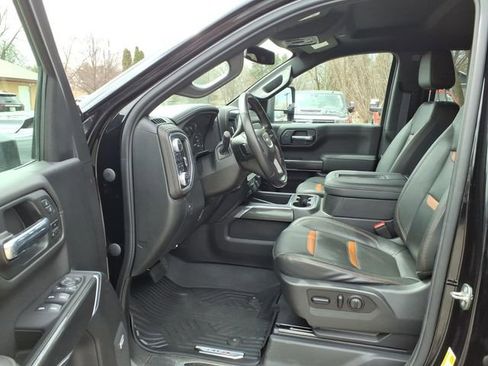 Used 2020 GMC Sierra 1500 AT4 w/ AT4 Premium Package AWD/4WD image 10