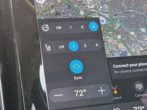 Certified 2023 Volvo XC40 B5 Ultimate w/ Climate Package image 24