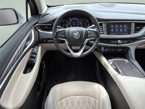 Used 2023 Buick Enclave Avenir w/ Avenir Technology Package image 15
