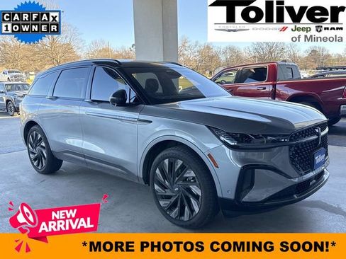 Used 2024 Lincoln Nautilus Reserve w/ Jet Appearance Package (87T) image 1