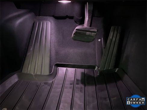 Used 2022 Audi e-tron GT Prestige w/ Prestige Package image 27