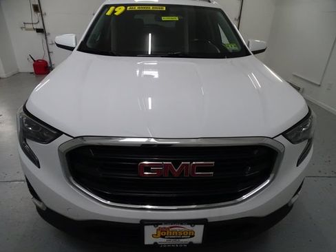 Certified 2019 GMC Terrain SLE w/ Driver Convenience Package AWD/4WD image 24