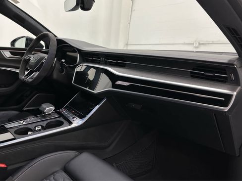 Used 2023 Audi RS 7 Sportback w/ Carbon Optic Package AWD/4WD image 16