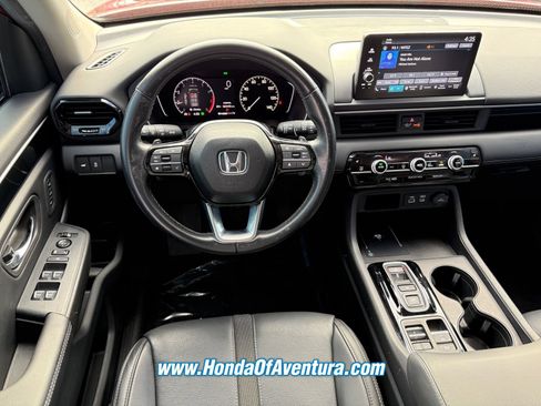 Certified 2024 Honda Pilot EX-L image 16