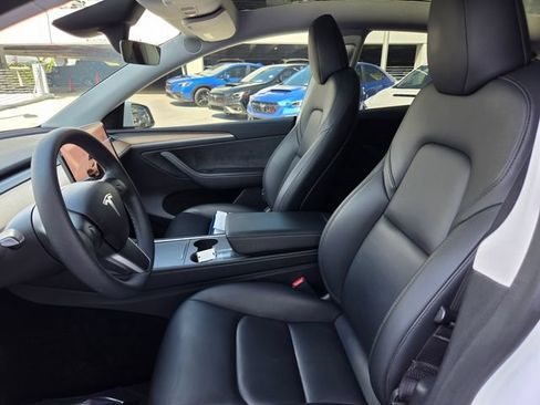 Used 2024 Tesla Model Y Long Range AWD/4WD image 20