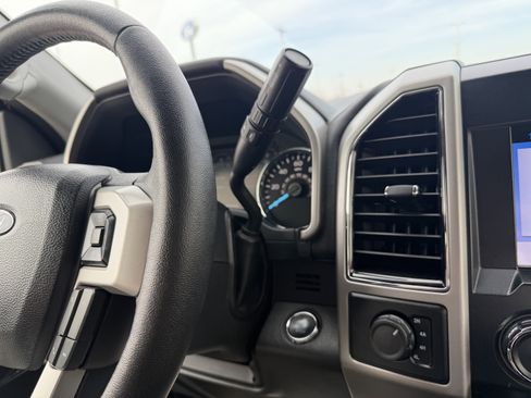 Used 2019 Ford F150 Lariat AWD/4WD image 17
